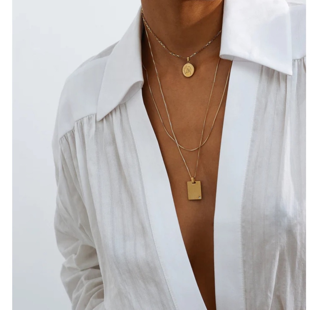 BAGATIBA LONG CAGE NECKLACE - Picture 9 of 16